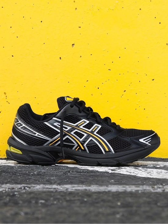Asics Shoes - 🐝 Asics Gel-1130 Black Yellow 🐝
